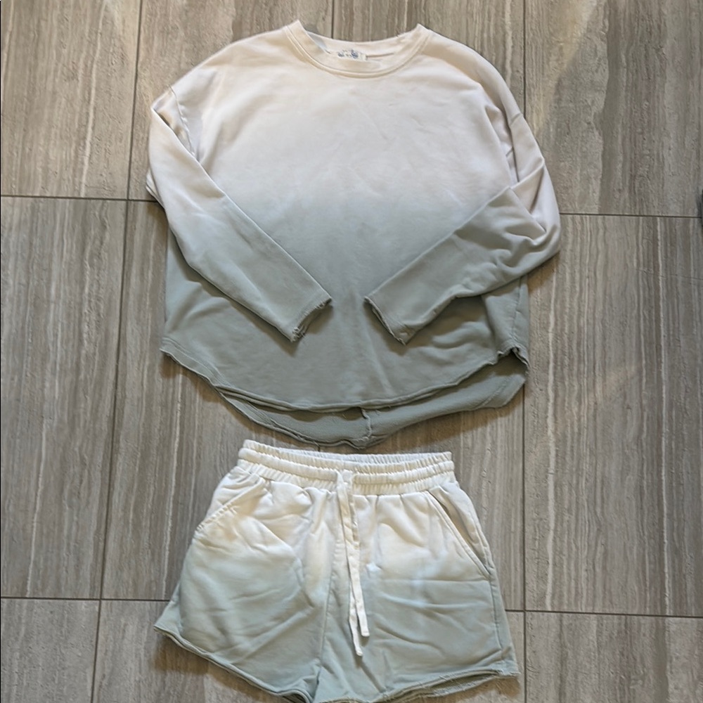 Lounge Set